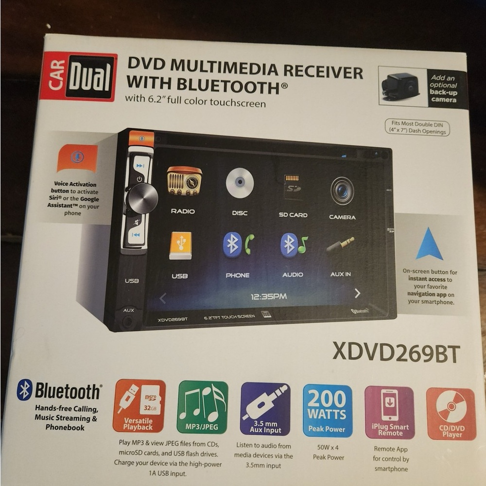 Black Digital Media Receiver with GPS and Bluetooth